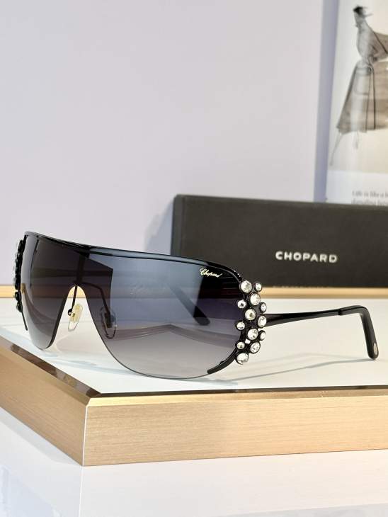 Picture of Chopard Sunglasses _SKUfw79721973fw